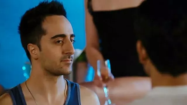 あなたの最初の映画を構築する いってつ エロ