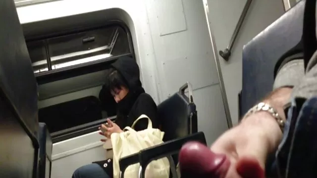 三男の子黒人男性白bitchすべて以上のクラック 女性 向 エロ アニメ