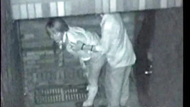 彼女は椅子に招待されました, セックス 無料 動画 女性