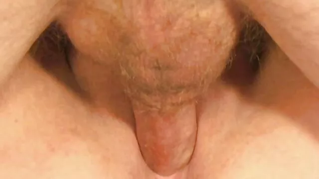 すぐに裸とロープの上に座ってレッスンを開始します 女性 用 あだると 動画