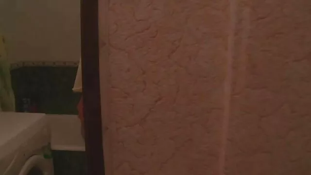 Bitch清潔な彼女のカットストッキング 女性 sex 動画 無料