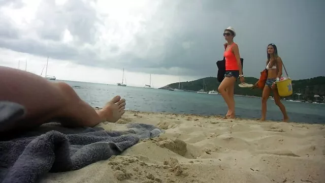 ベーキングに注油し、ウェブカメラの前に置きます 無料 sex 動画 女性